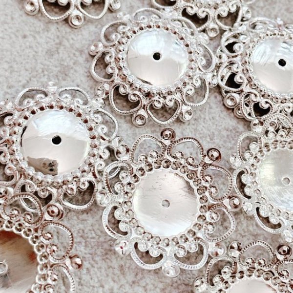 画像3: 花座特大　1セット50個前後 (3)