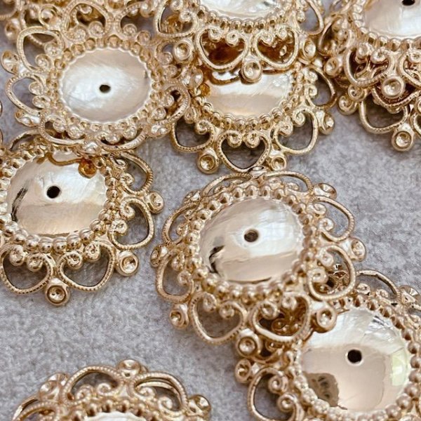 画像2: 花座特大　1セット50個前後 (2)