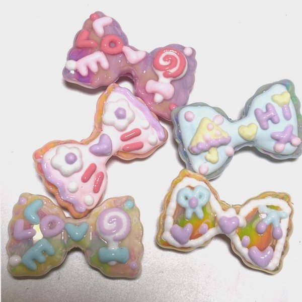 画像1: ペイントリボンビーズ33×19mm (1)