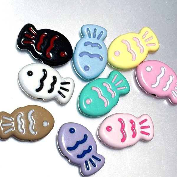画像1: 合金ビーズ　片面お魚mix 量り売り　5個　 (1)