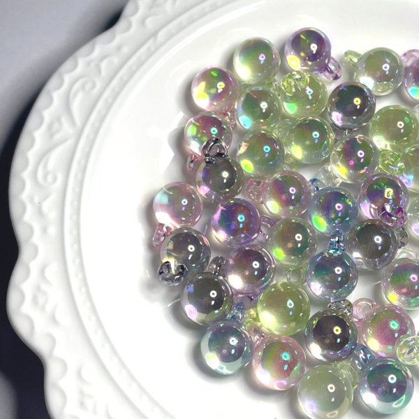画像2: カン付きオーロラクリアビーズ約12mm カラーランダム　　量り売り約20個 (2)