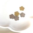 画像2: 14金メッキ　合金ミニチャーム　さくら　約9mm 5個 (2)